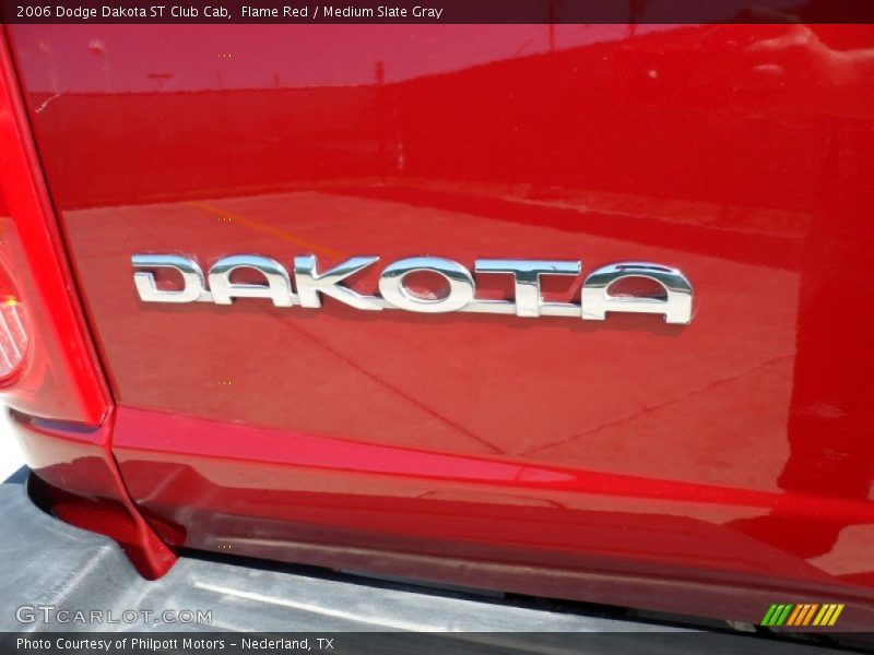 Flame Red / Medium Slate Gray 2006 Dodge Dakota ST Club Cab