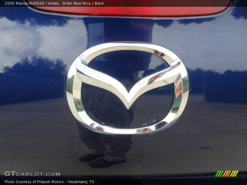 Strato Blue Mica / Black 2006 Mazda MAZDA3 i Sedan