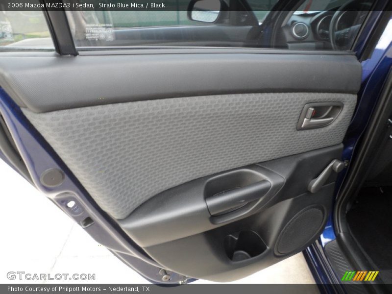 Strato Blue Mica / Black 2006 Mazda MAZDA3 i Sedan
