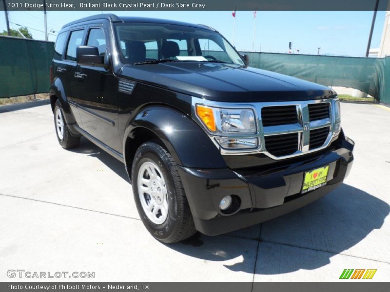 Brilliant Black Crystal Pearl / Dark Slate Gray 2011 Dodge Nitro Heat