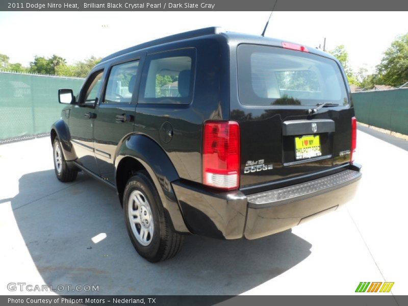 Brilliant Black Crystal Pearl / Dark Slate Gray 2011 Dodge Nitro Heat
