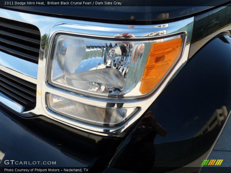 Brilliant Black Crystal Pearl / Dark Slate Gray 2011 Dodge Nitro Heat