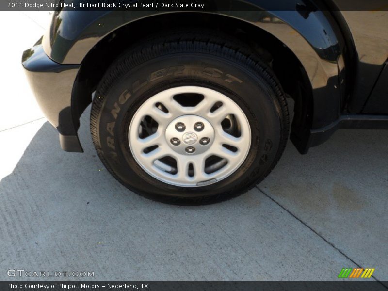 Brilliant Black Crystal Pearl / Dark Slate Gray 2011 Dodge Nitro Heat