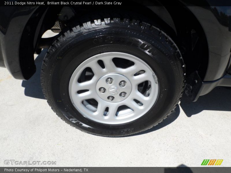 Brilliant Black Crystal Pearl / Dark Slate Gray 2011 Dodge Nitro Heat