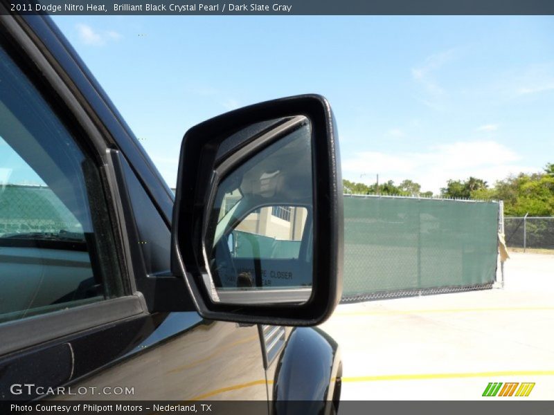 Brilliant Black Crystal Pearl / Dark Slate Gray 2011 Dodge Nitro Heat
