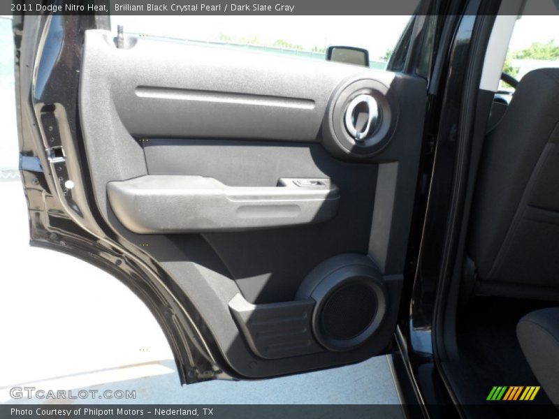 Brilliant Black Crystal Pearl / Dark Slate Gray 2011 Dodge Nitro Heat