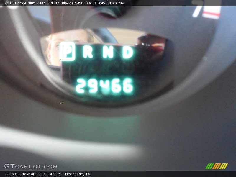 Brilliant Black Crystal Pearl / Dark Slate Gray 2011 Dodge Nitro Heat
