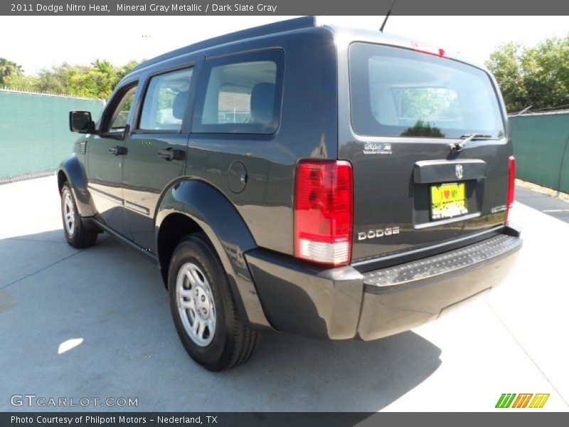 Mineral Gray Metallic / Dark Slate Gray 2011 Dodge Nitro Heat