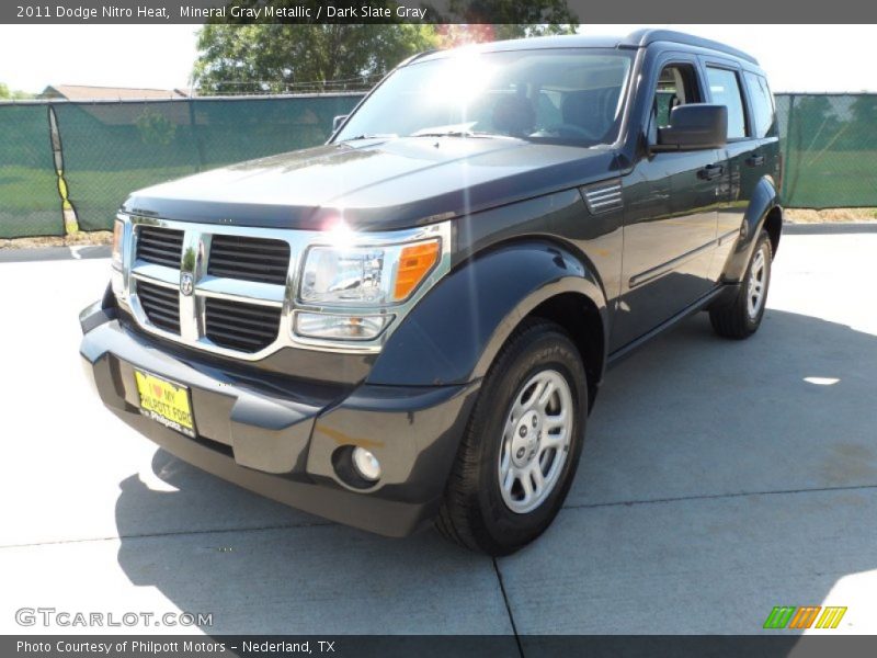 Mineral Gray Metallic / Dark Slate Gray 2011 Dodge Nitro Heat