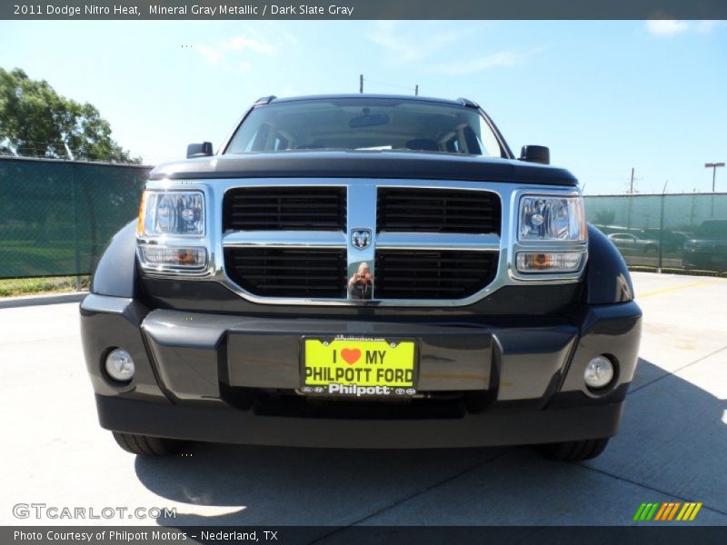 Mineral Gray Metallic / Dark Slate Gray 2011 Dodge Nitro Heat