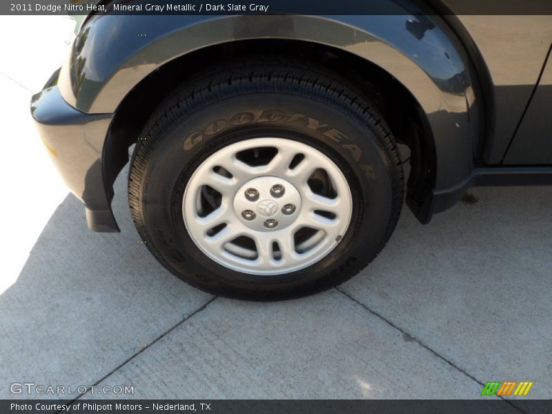 Mineral Gray Metallic / Dark Slate Gray 2011 Dodge Nitro Heat