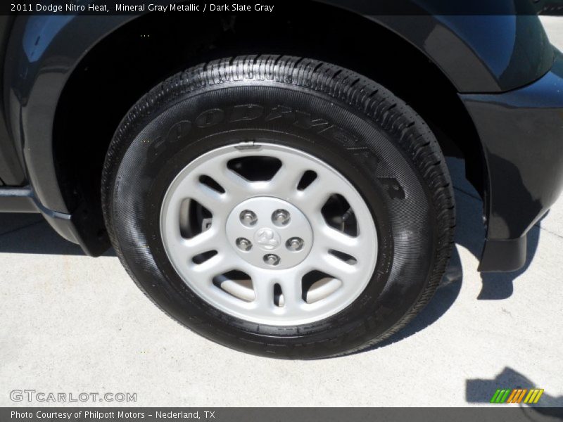 Mineral Gray Metallic / Dark Slate Gray 2011 Dodge Nitro Heat