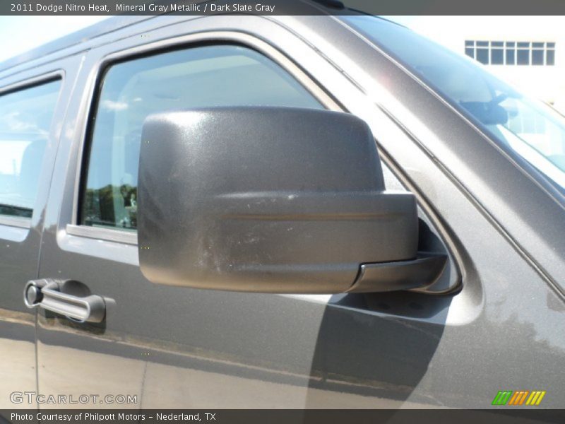 Mineral Gray Metallic / Dark Slate Gray 2011 Dodge Nitro Heat