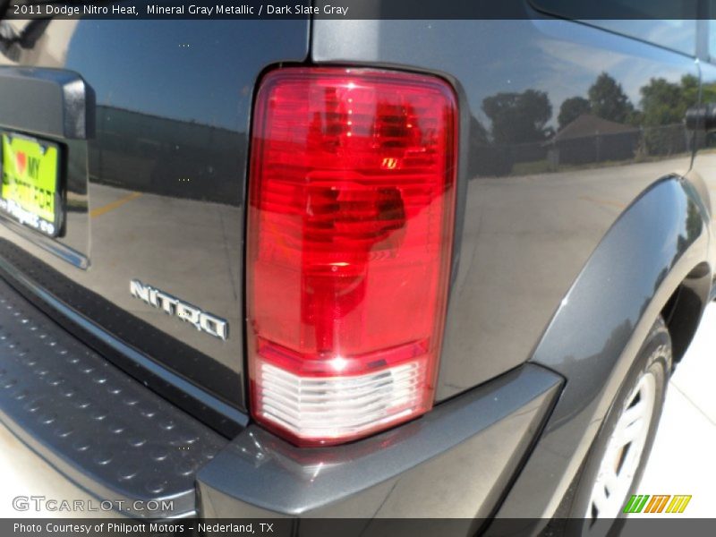Mineral Gray Metallic / Dark Slate Gray 2011 Dodge Nitro Heat