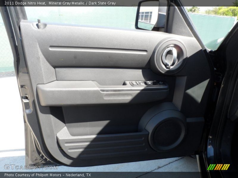 Mineral Gray Metallic / Dark Slate Gray 2011 Dodge Nitro Heat