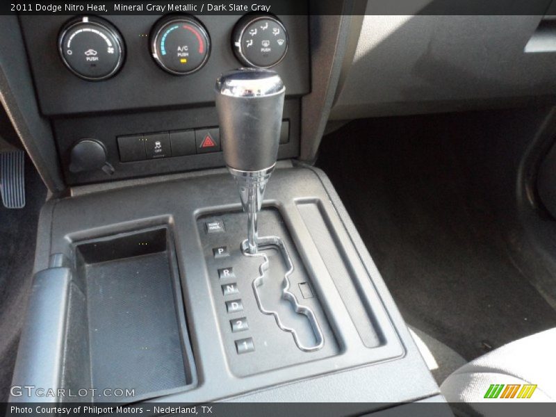 Mineral Gray Metallic / Dark Slate Gray 2011 Dodge Nitro Heat