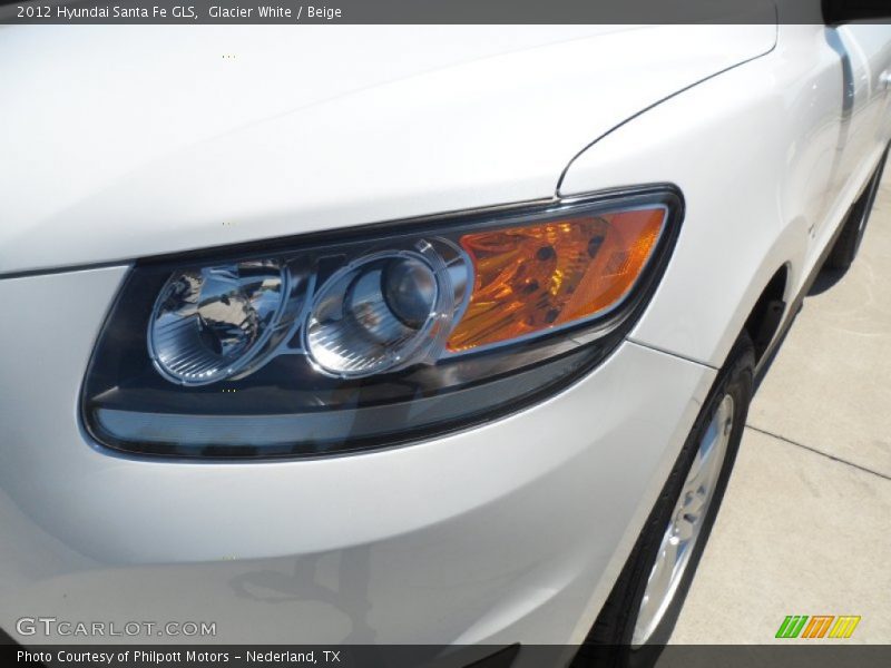 Glacier White / Beige 2012 Hyundai Santa Fe GLS