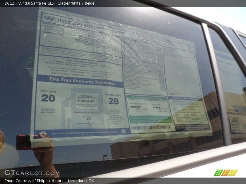 Glacier White / Beige 2012 Hyundai Santa Fe GLS