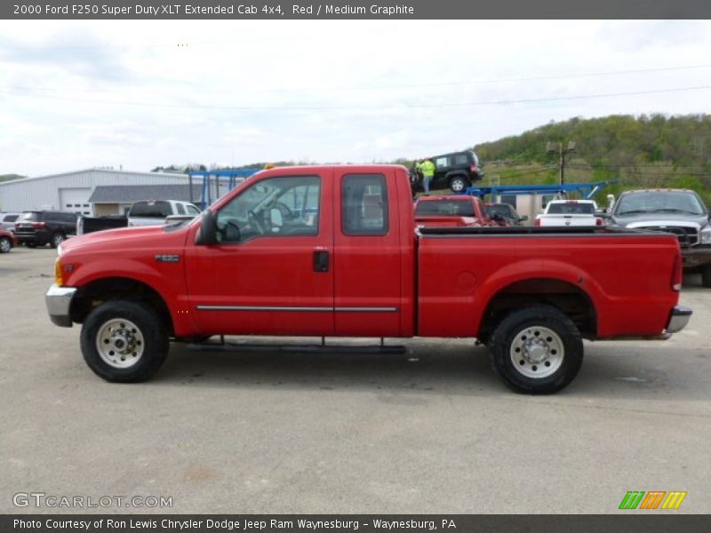 Red / Medium Graphite 2000 Ford F250 Super Duty XLT Extended Cab 4x4