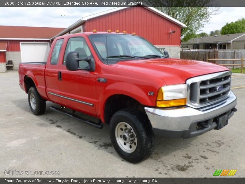 Red / Medium Graphite 2000 Ford F250 Super Duty XLT Extended Cab 4x4