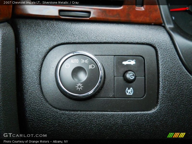 Silverstone Metallic / Gray 2007 Chevrolet Impala LT