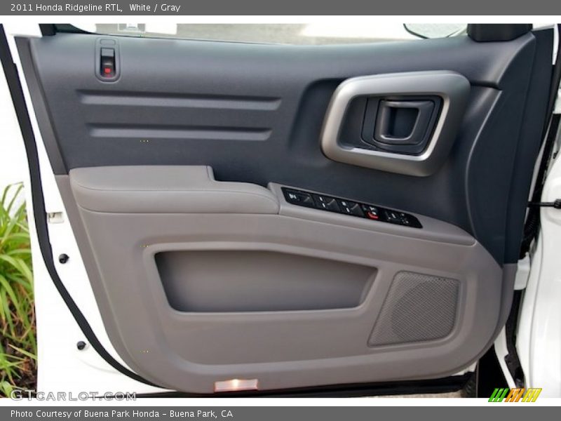 White / Gray 2011 Honda Ridgeline RTL