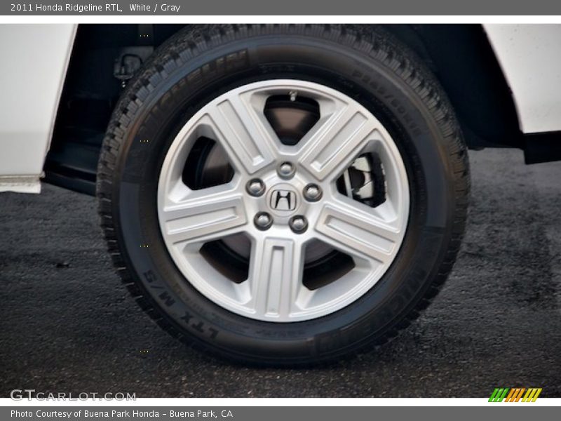 White / Gray 2011 Honda Ridgeline RTL