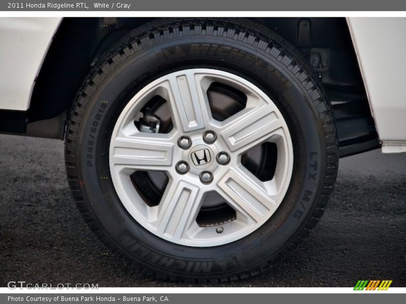 White / Gray 2011 Honda Ridgeline RTL