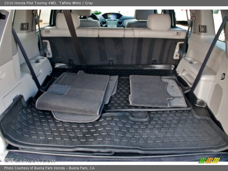 Taffeta White / Gray 2010 Honda Pilot Touring 4WD