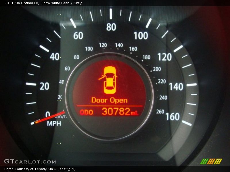 Snow White Pearl / Gray 2011 Kia Optima LX