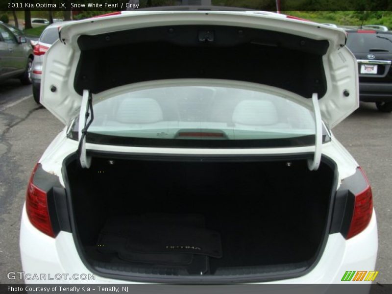 Snow White Pearl / Gray 2011 Kia Optima LX