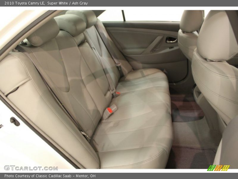 Super White / Ash Gray 2010 Toyota Camry LE