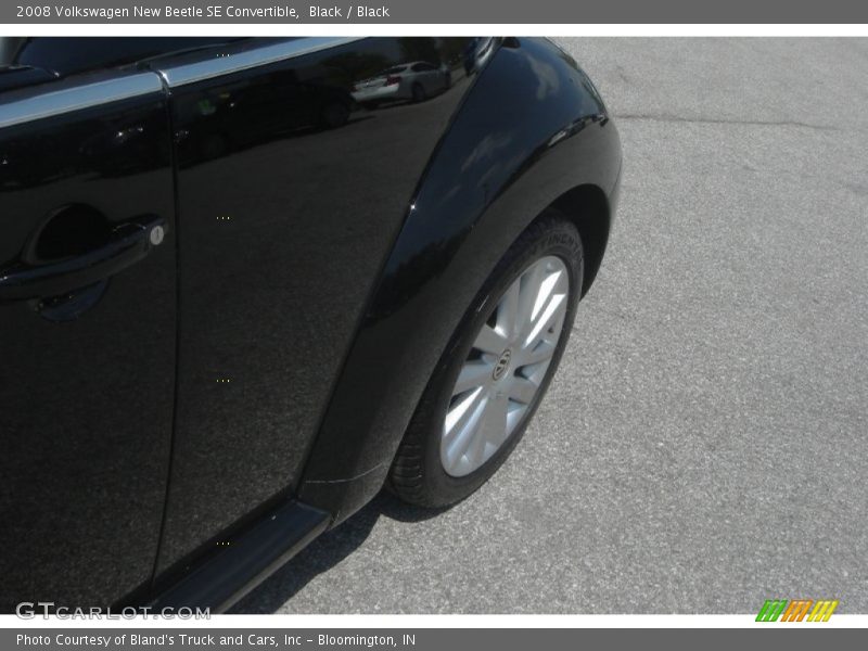 Black / Black 2008 Volkswagen New Beetle SE Convertible