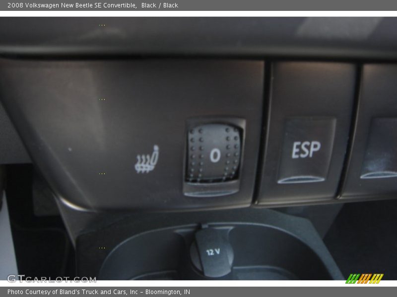 Black / Black 2008 Volkswagen New Beetle SE Convertible