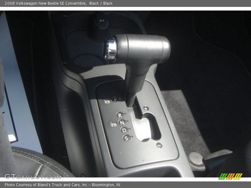 Black / Black 2008 Volkswagen New Beetle SE Convertible