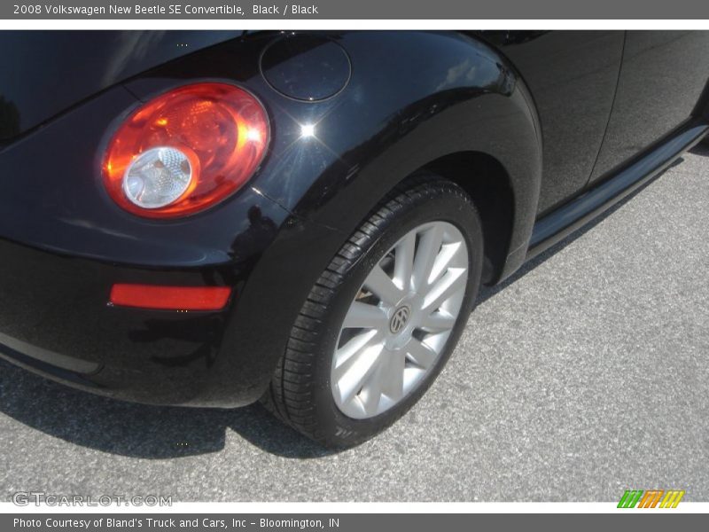Black / Black 2008 Volkswagen New Beetle SE Convertible