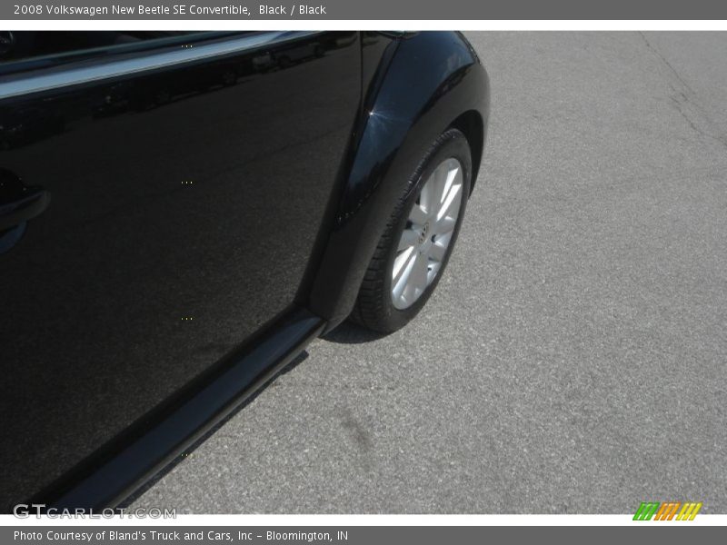 Black / Black 2008 Volkswagen New Beetle SE Convertible