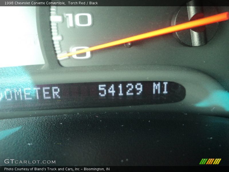 Torch Red / Black 1998 Chevrolet Corvette Convertible