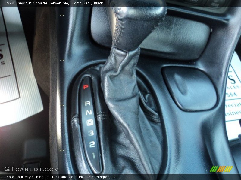 Torch Red / Black 1998 Chevrolet Corvette Convertible