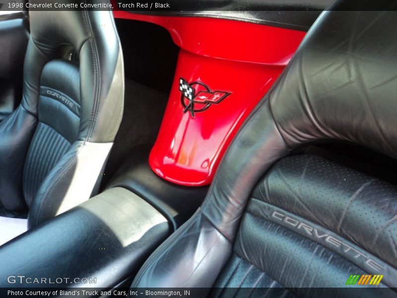 Torch Red / Black 1998 Chevrolet Corvette Convertible