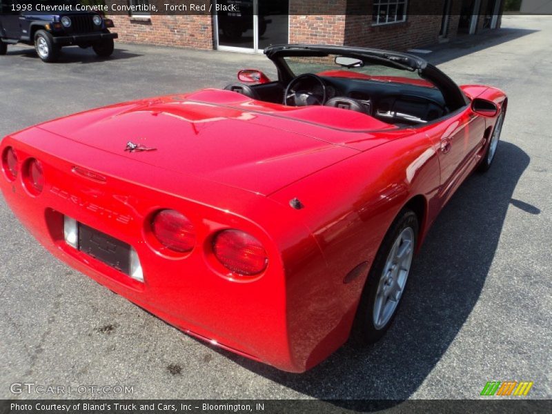 Torch Red / Black 1998 Chevrolet Corvette Convertible