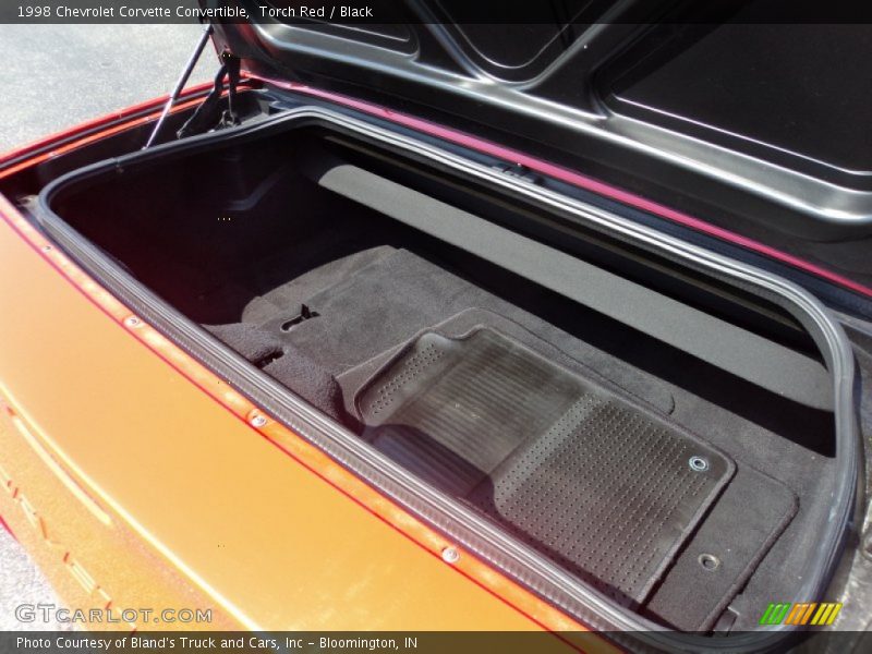 Torch Red / Black 1998 Chevrolet Corvette Convertible