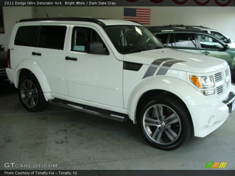 Bright White / Dark Slate Gray 2011 Dodge Nitro Detonator 4x4