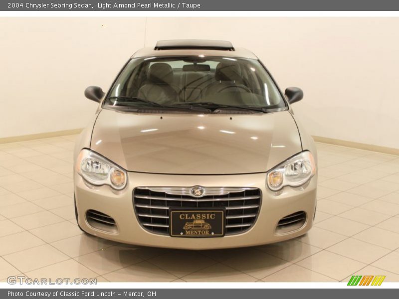 Light Almond Pearl Metallic / Taupe 2004 Chrysler Sebring Sedan