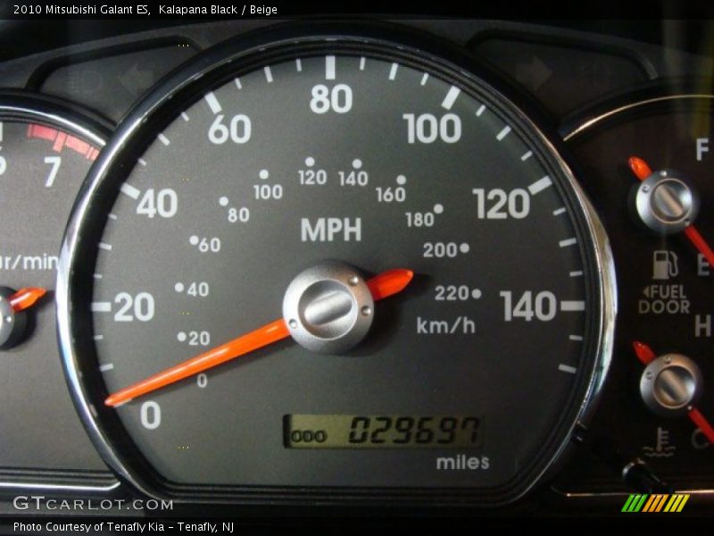 Kalapana Black / Beige 2010 Mitsubishi Galant ES
