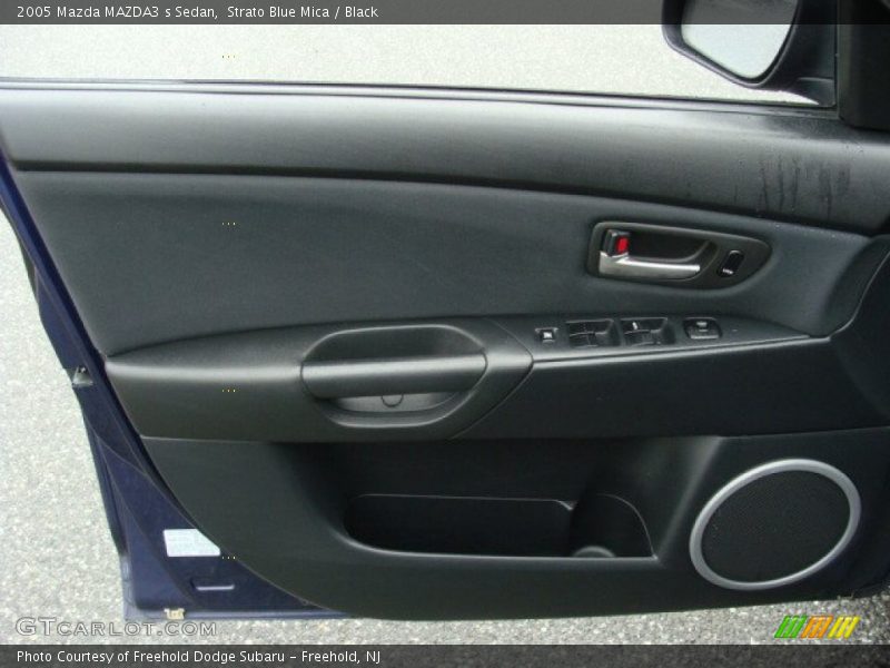 Strato Blue Mica / Black 2005 Mazda MAZDA3 s Sedan