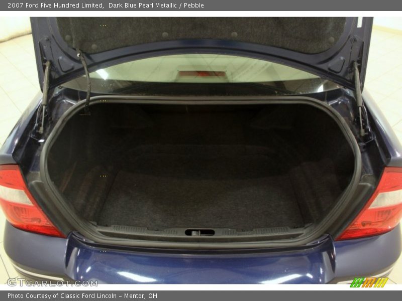  2007 Five Hundred Limited Trunk