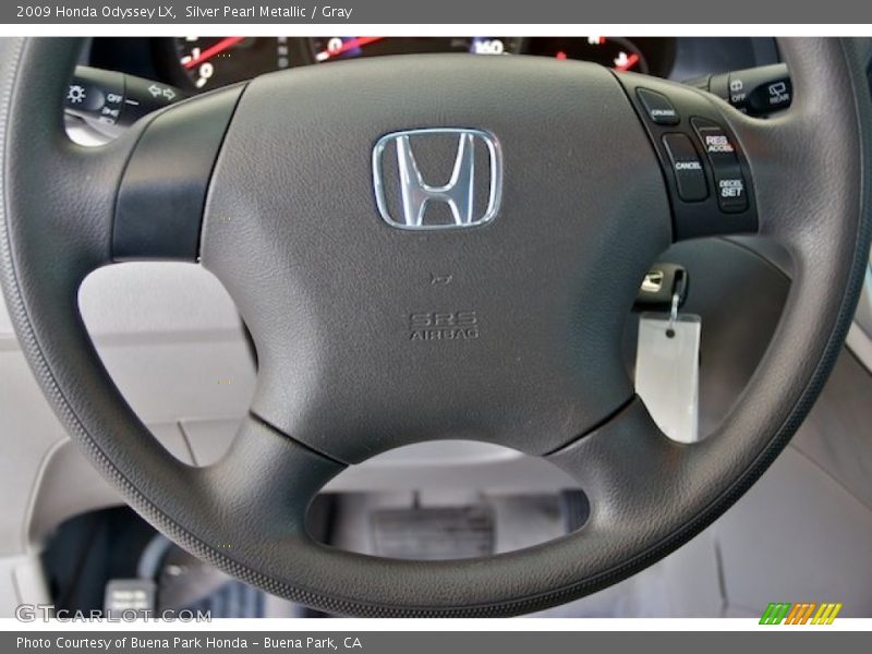 Silver Pearl Metallic / Gray 2009 Honda Odyssey LX