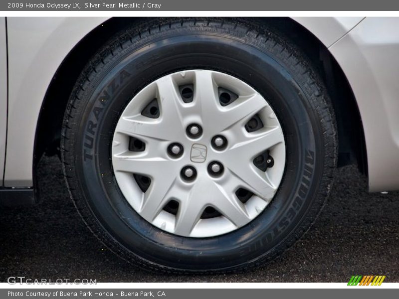 Silver Pearl Metallic / Gray 2009 Honda Odyssey LX