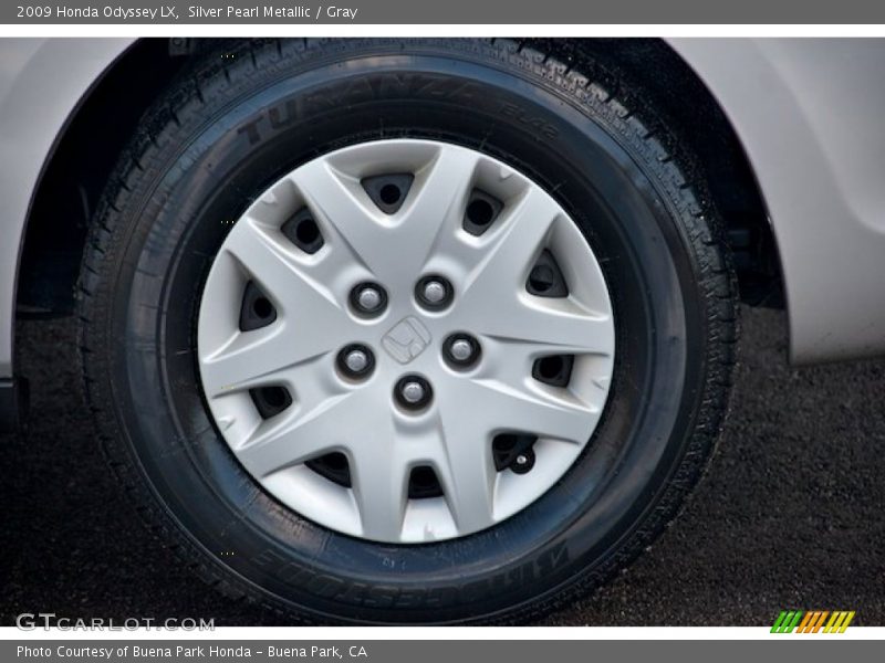 Silver Pearl Metallic / Gray 2009 Honda Odyssey LX